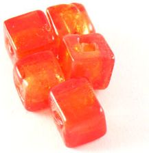 Szkło Weneckie/Lampwork Kostka 8mm czerwień