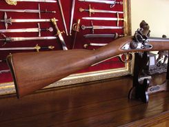 NAJDŁUŻSZY ANGIELSKI MUSZKIET Z BAGNETEM Z 1722 R