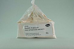 Guma arabska naturalna, proszek; opak. 1000 g