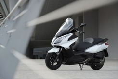 Kymco Downtown 300i 4T