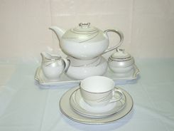 Porcelana Ćmielów SERWIS HERBATA YVONNE E615 